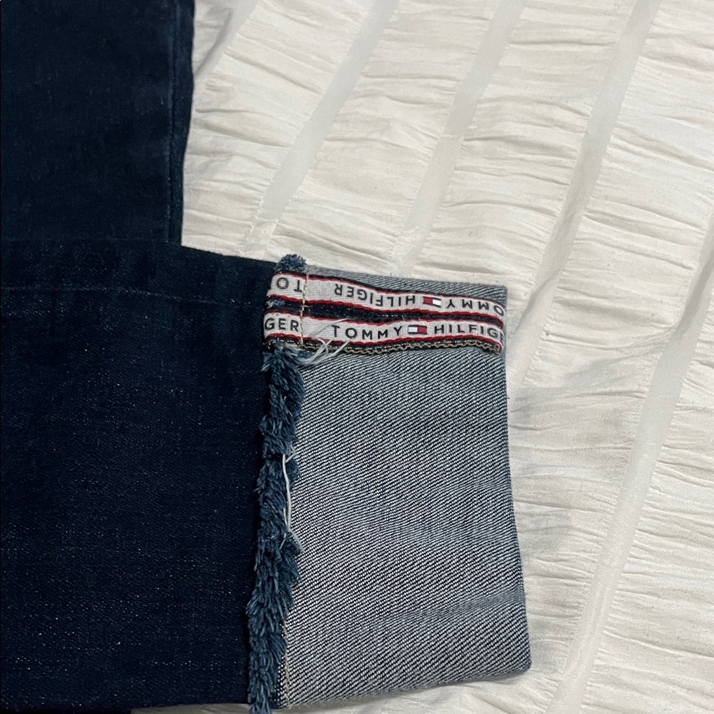 Tommy Hilfiger Women's Straight Leg Dark Indigo Jeans - Picture 3 of 8